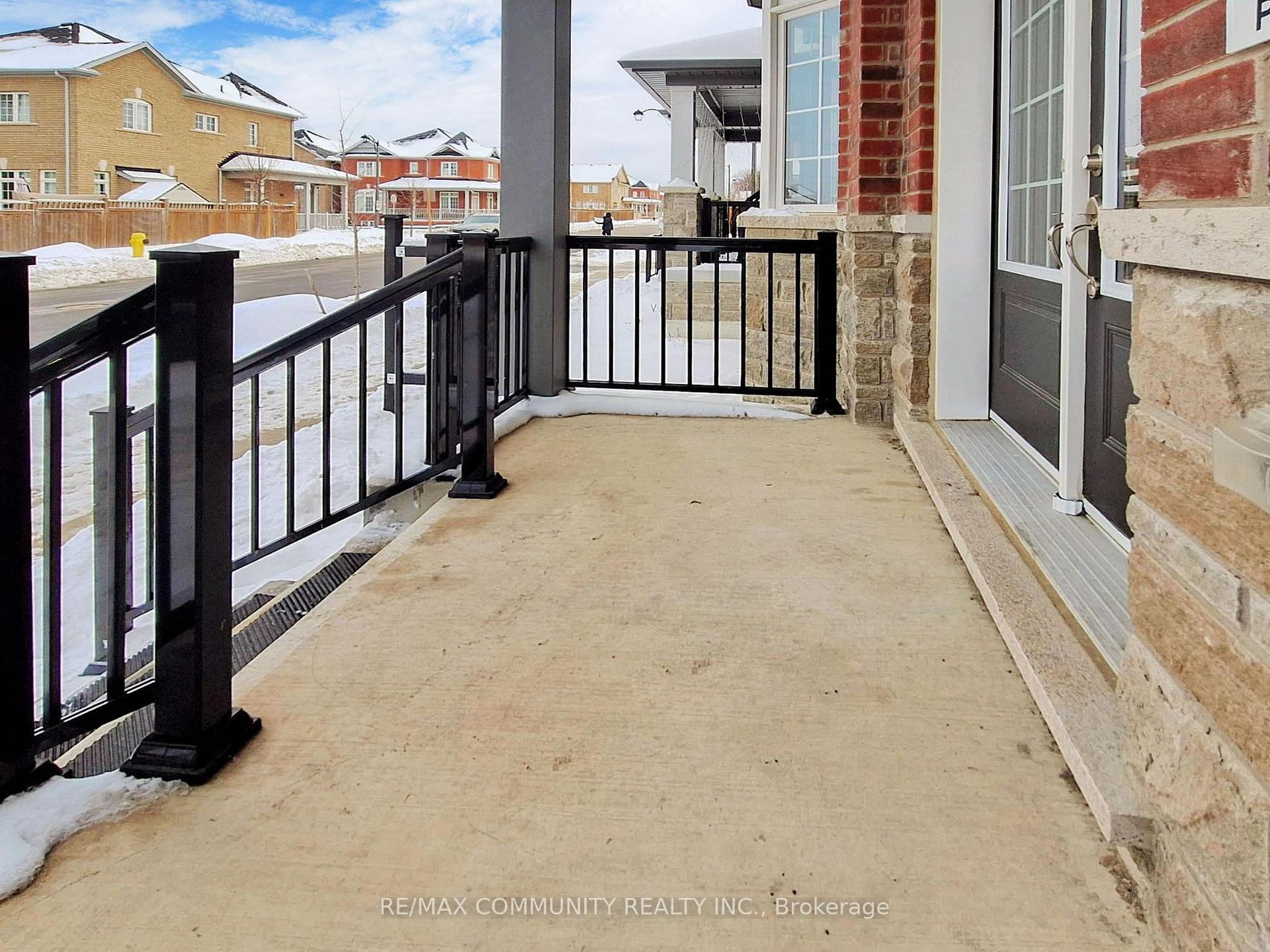 Photo 4 of 168 Webb Street, Markham, Cornell — HOMEH
