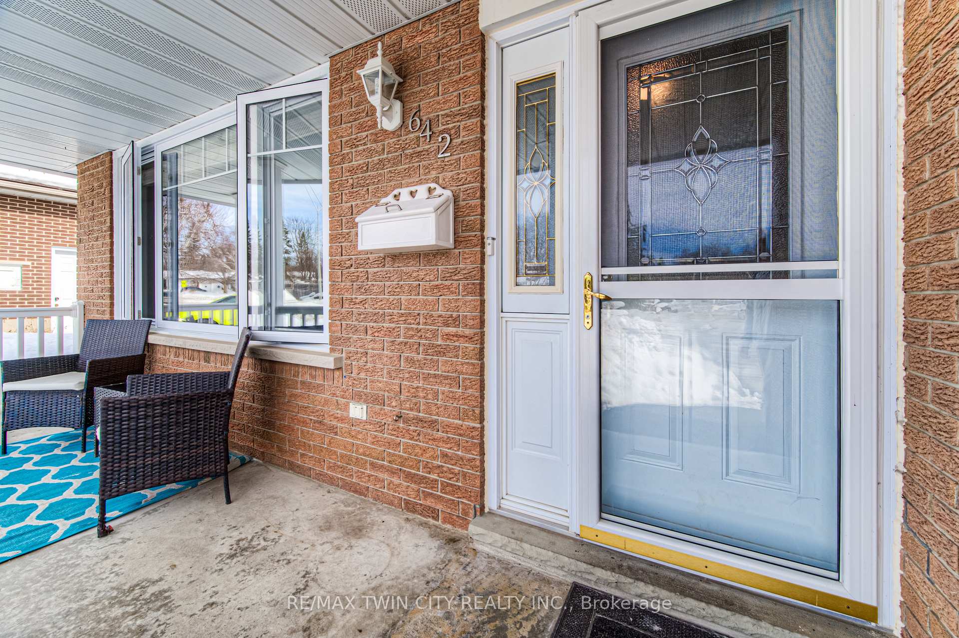 Photo 2 of 642 Glen Forrest Boulevard, Waterloo — HOMEH