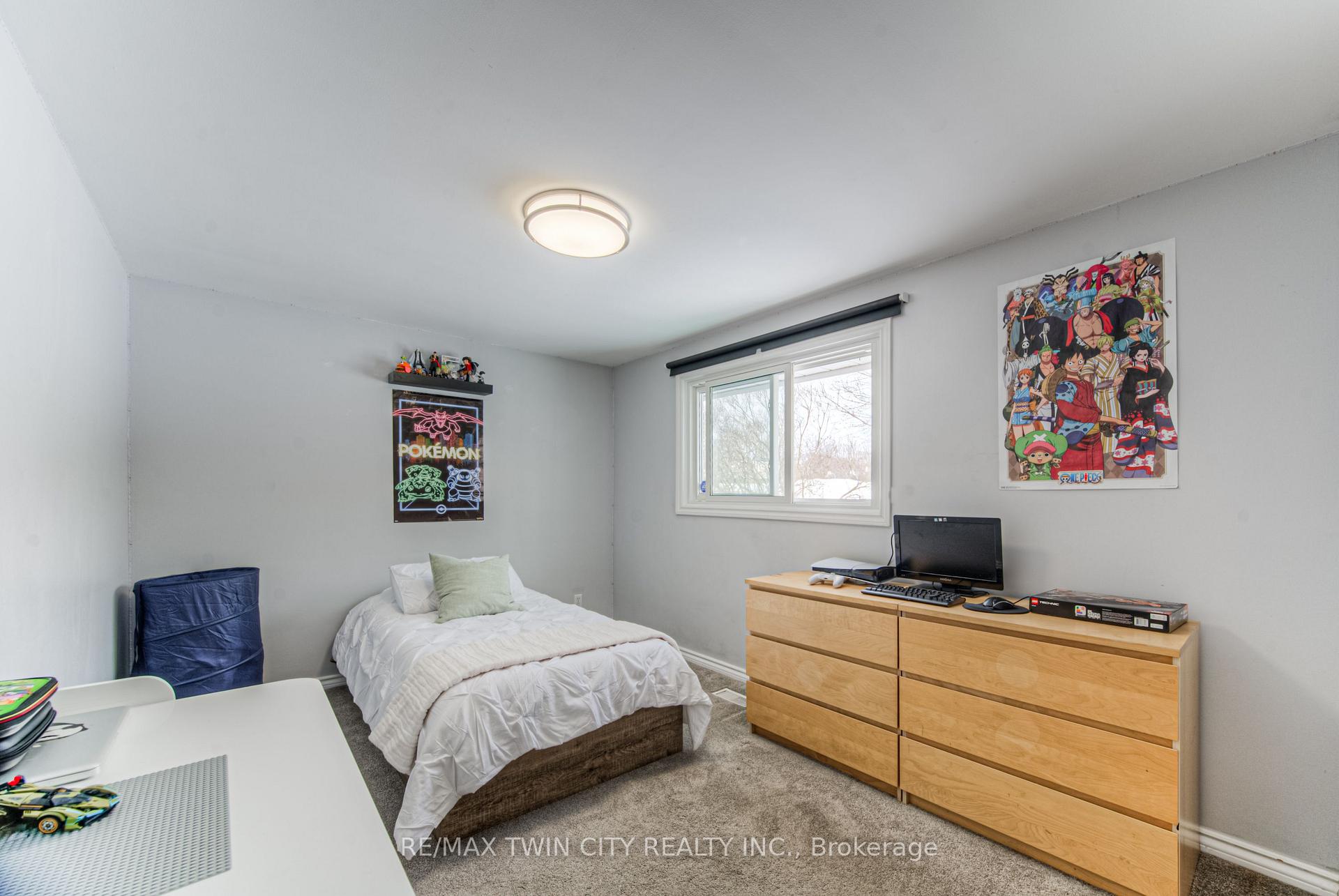 Photo 27 of 642 Glen Forrest Boulevard, Waterloo — HOMEH