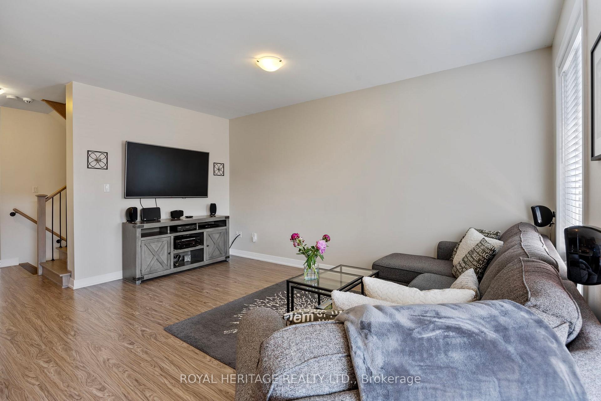Photo 10 of 69 Barrister Avenue, Whitby, Pringle Creek — HOMEH
