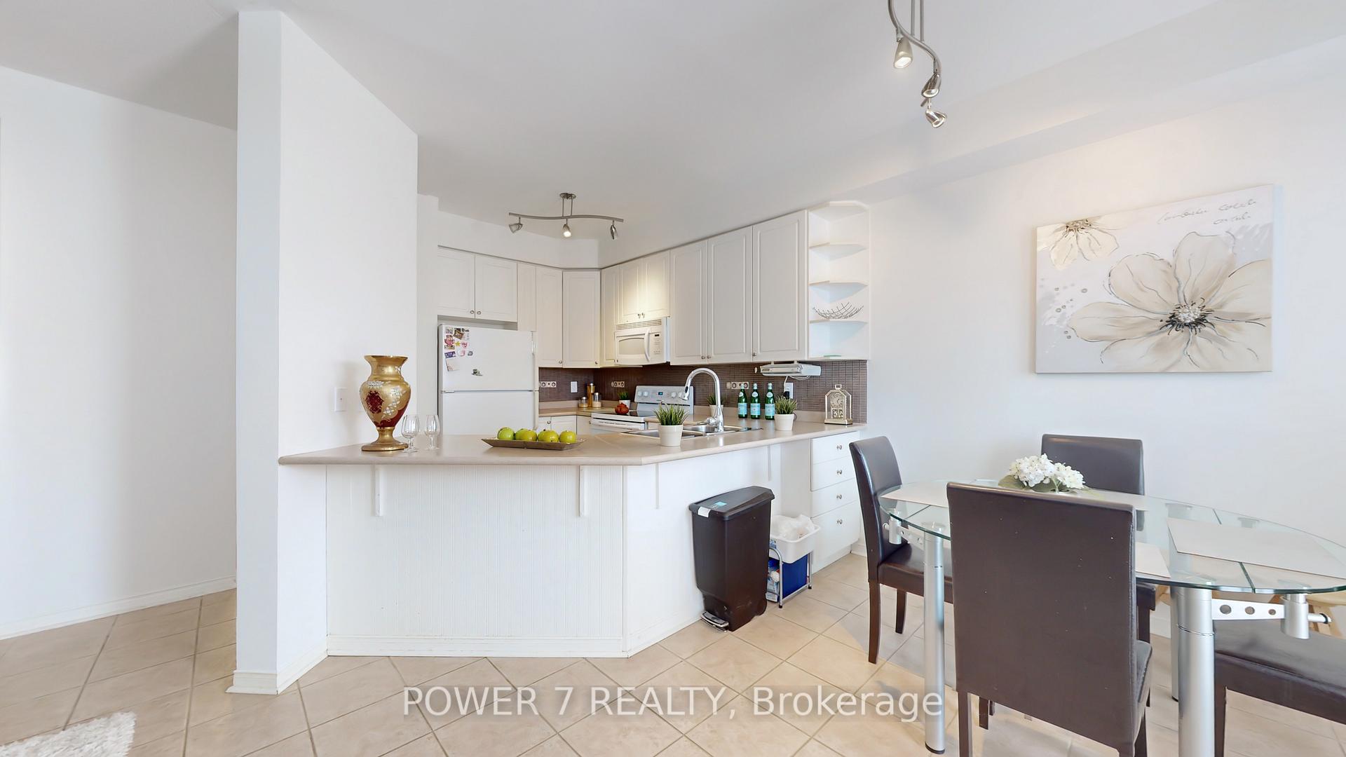 Photo 9 of 43 Queen's Plate Drive, Markham, Angus Glen — HOMEH