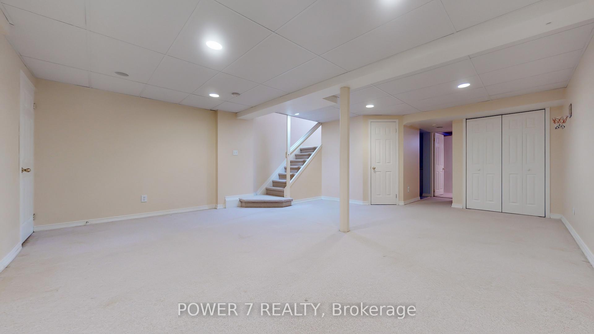 Photo 33 of 43 Queen's Plate Drive, Markham, Angus Glen — HOMEH