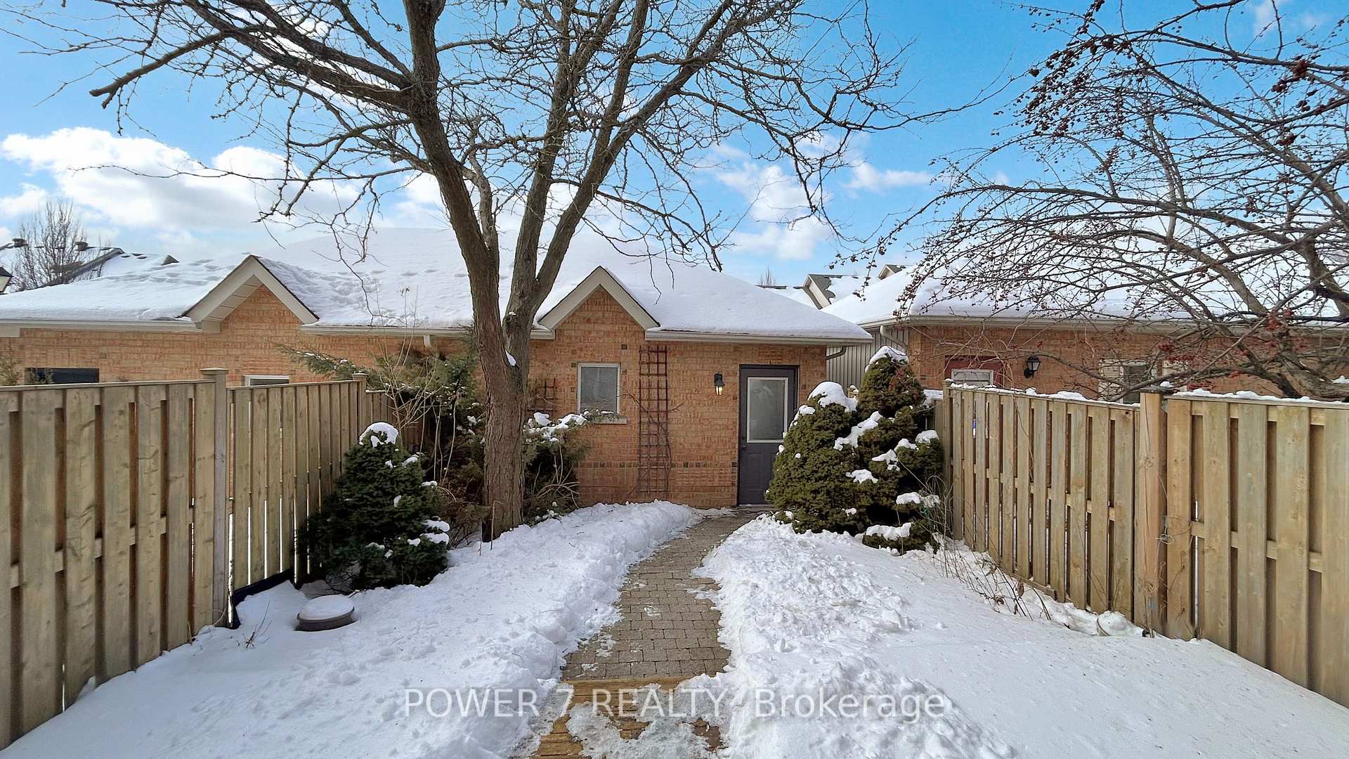 Photo 38 of 43 Queen's Plate Drive, Markham, Angus Glen — HOMEH