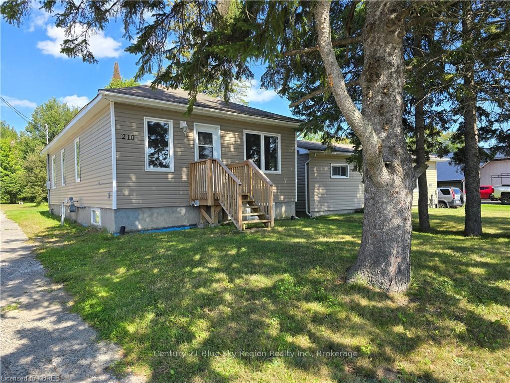 Photo 2 of 210 Cache Bay Road, West Nipissing, Sturgeon Falls — HOMEH