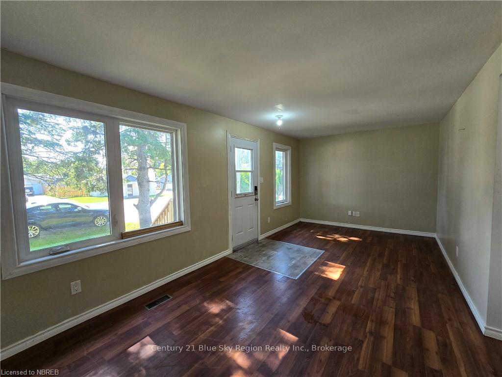 Photo 10 of 210 Cache Bay Road, West Nipissing, Sturgeon Falls — HOMEH