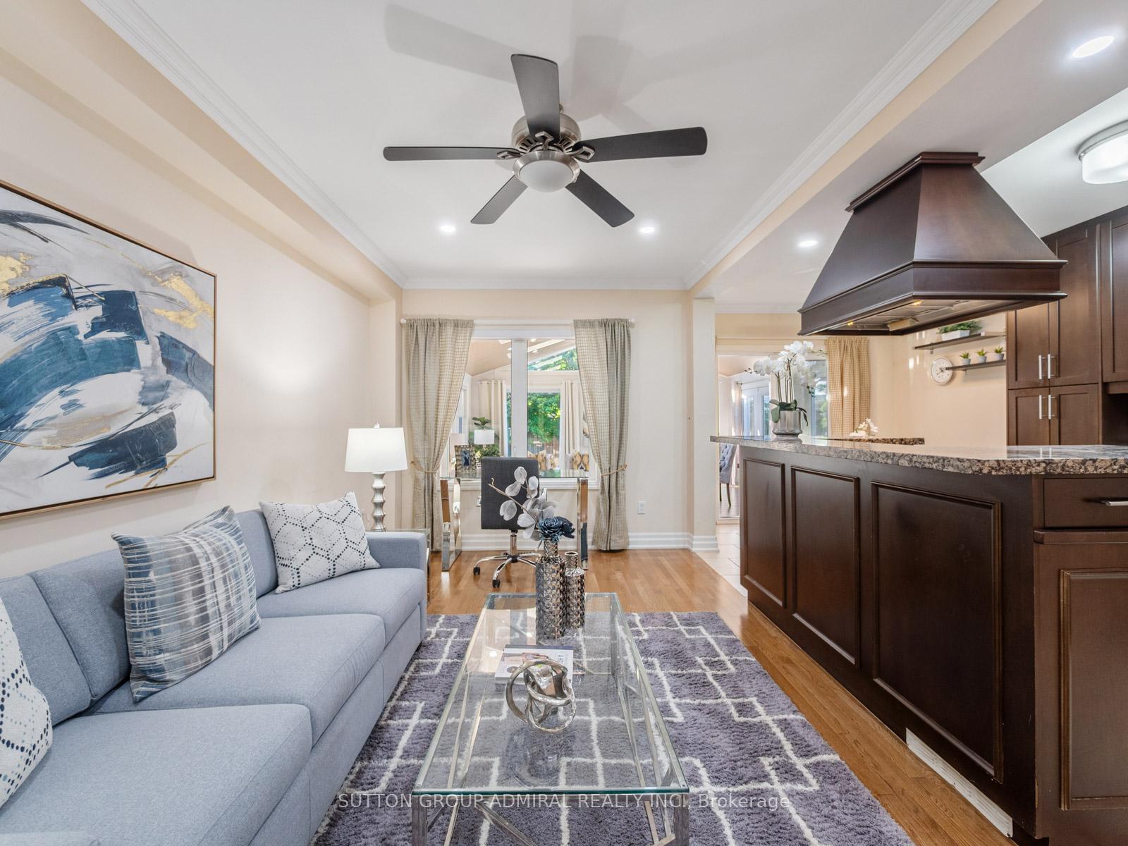 Photo 12 of 298 Sonoma Boulevard, Vaughan, Sonoma Heights — HOMEH
