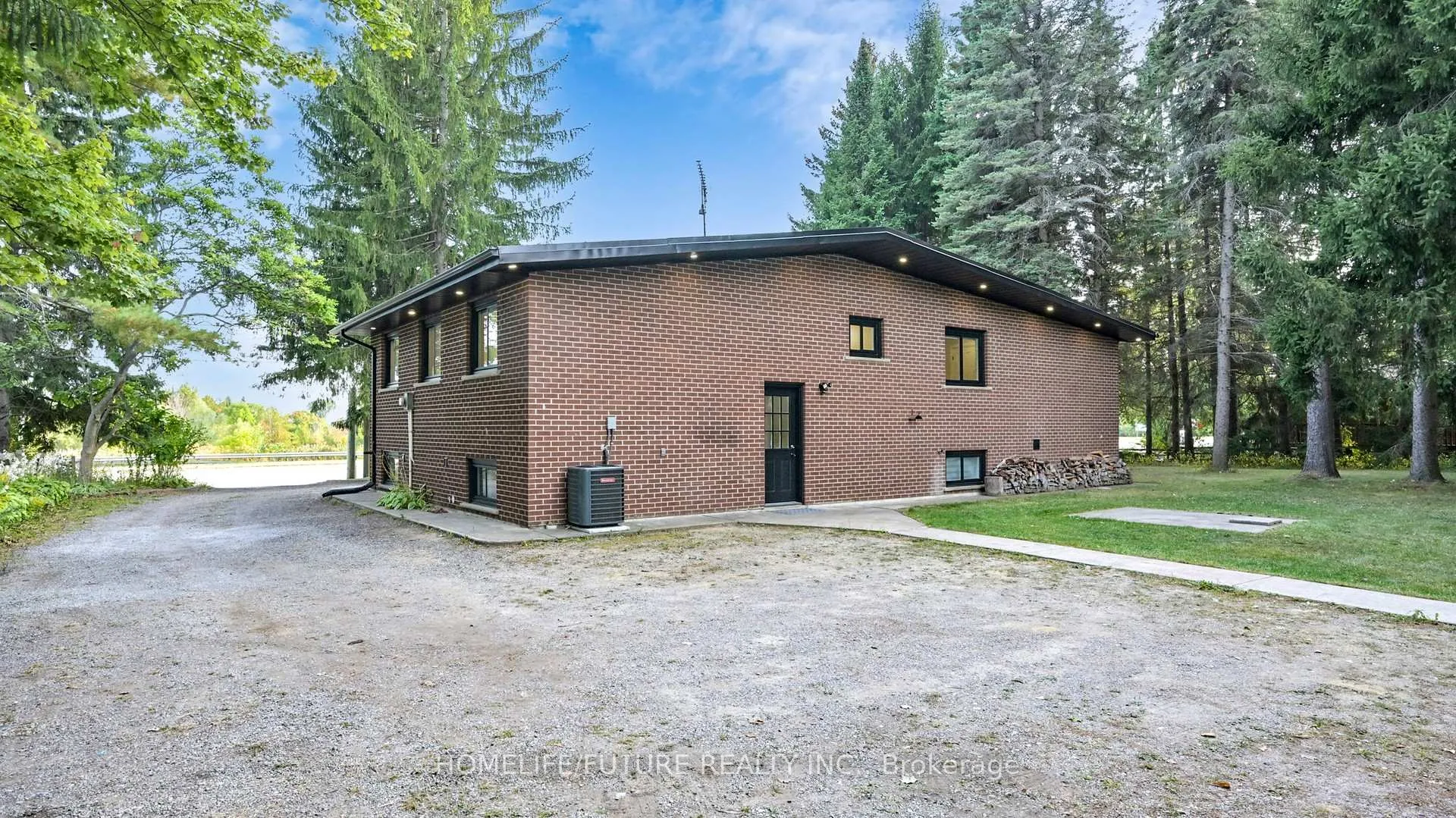 Photo 20 of 474 Taunton Road, Ajax, Northwest Ajax — HOMEH