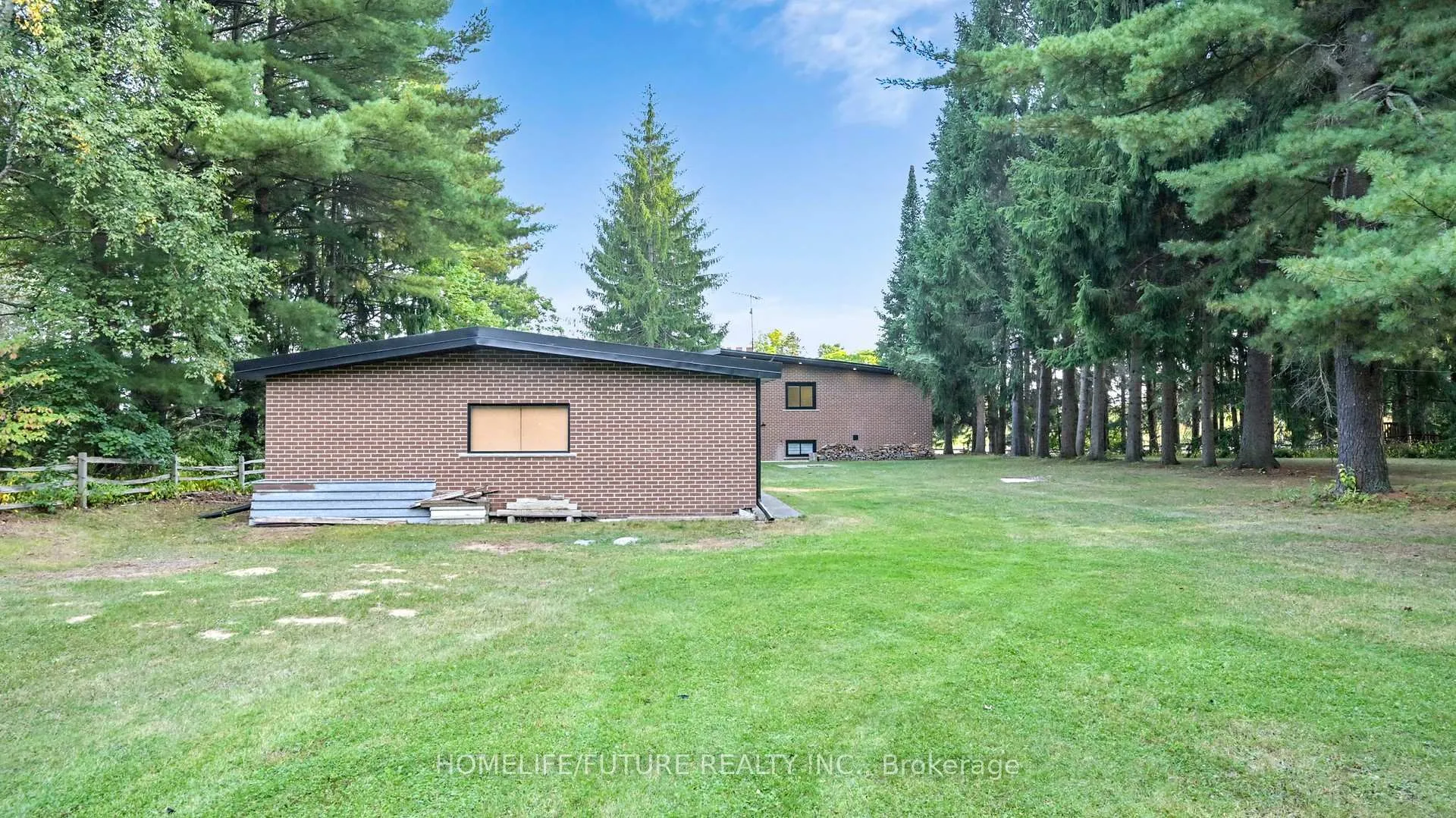Photo 25 of 474 Taunton Road, Ajax, Northwest Ajax — HOMEH