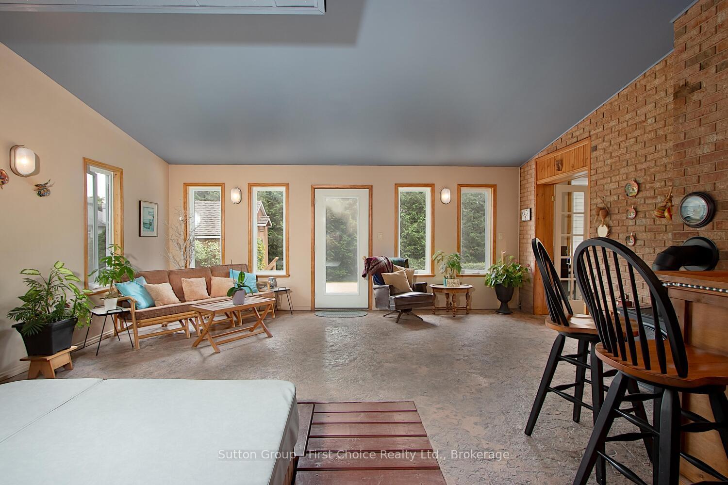 Photo 18 of 40 Albert Street, West Perth, Mitchell — HOMEH