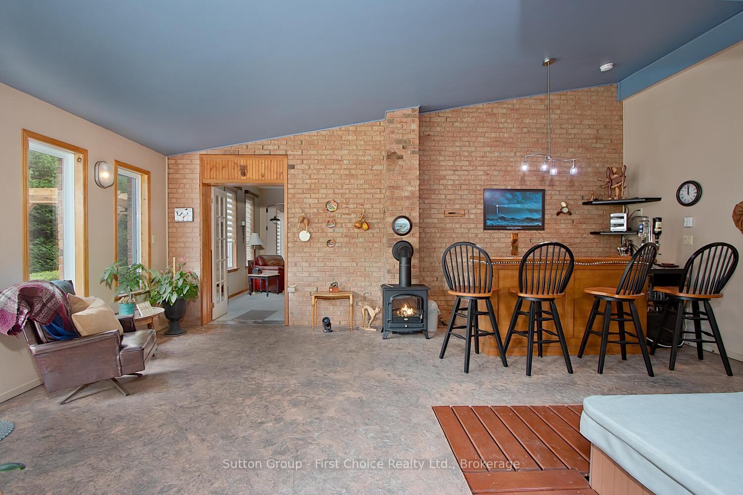 Photo 19 of 40 Albert Street, West Perth, Mitchell — HOMEH
