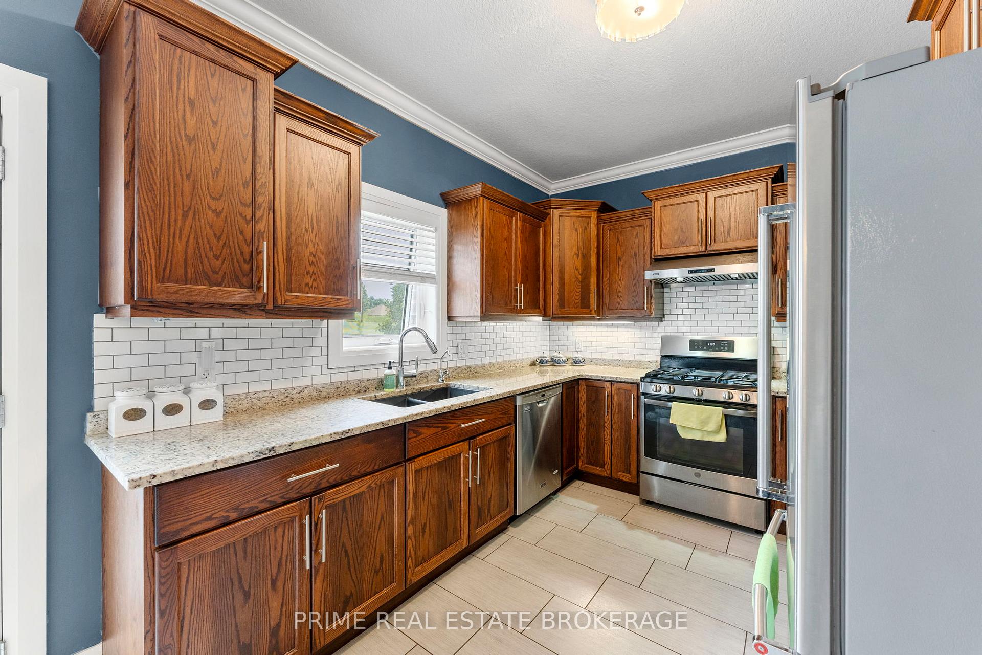 Photo 11 of 95 Boyd Boulevard, Zorra, Thamesford — HOMEH