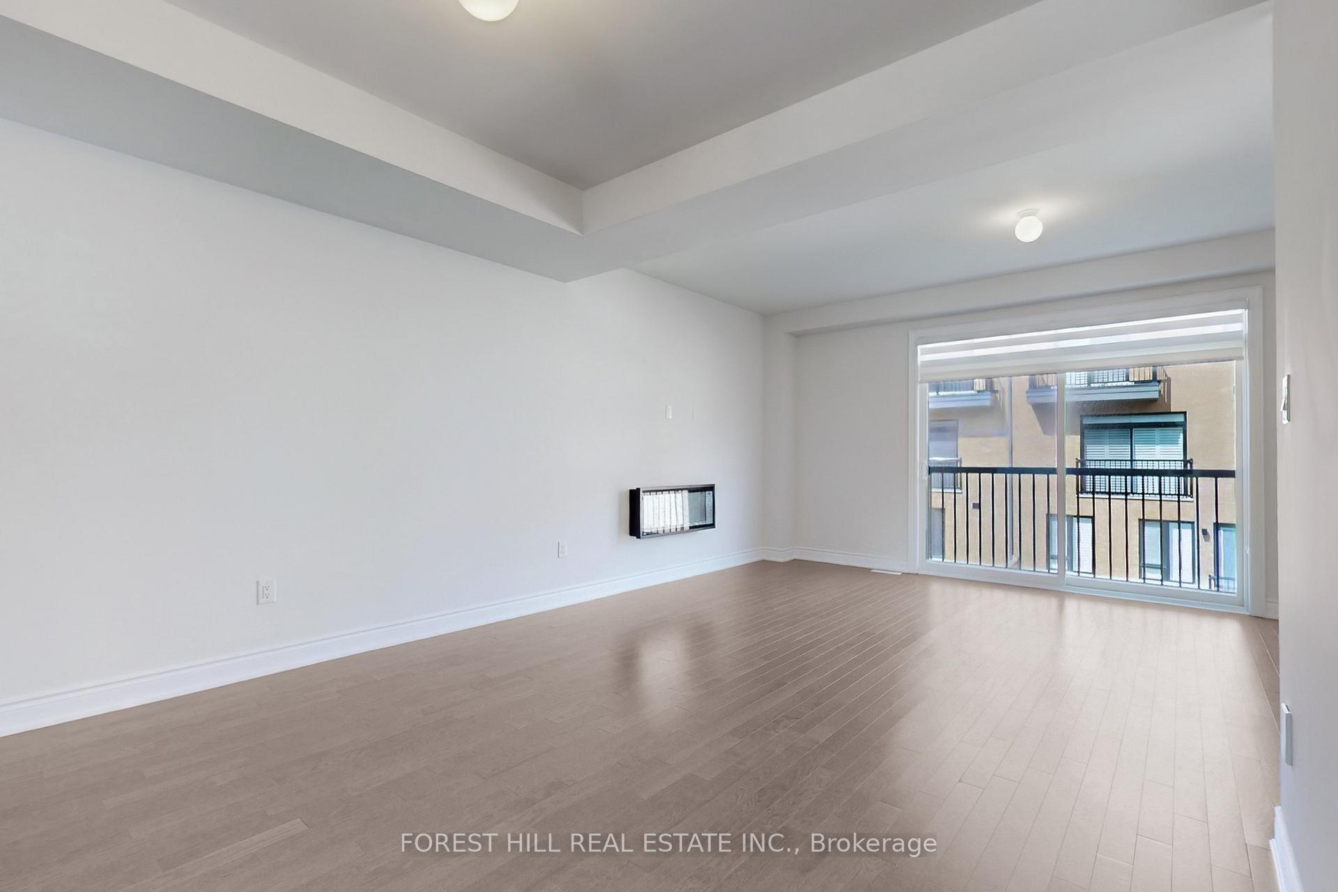 Photo 9 of 48 Tennant Circle, Vaughan, Vellore Village — HOMEH