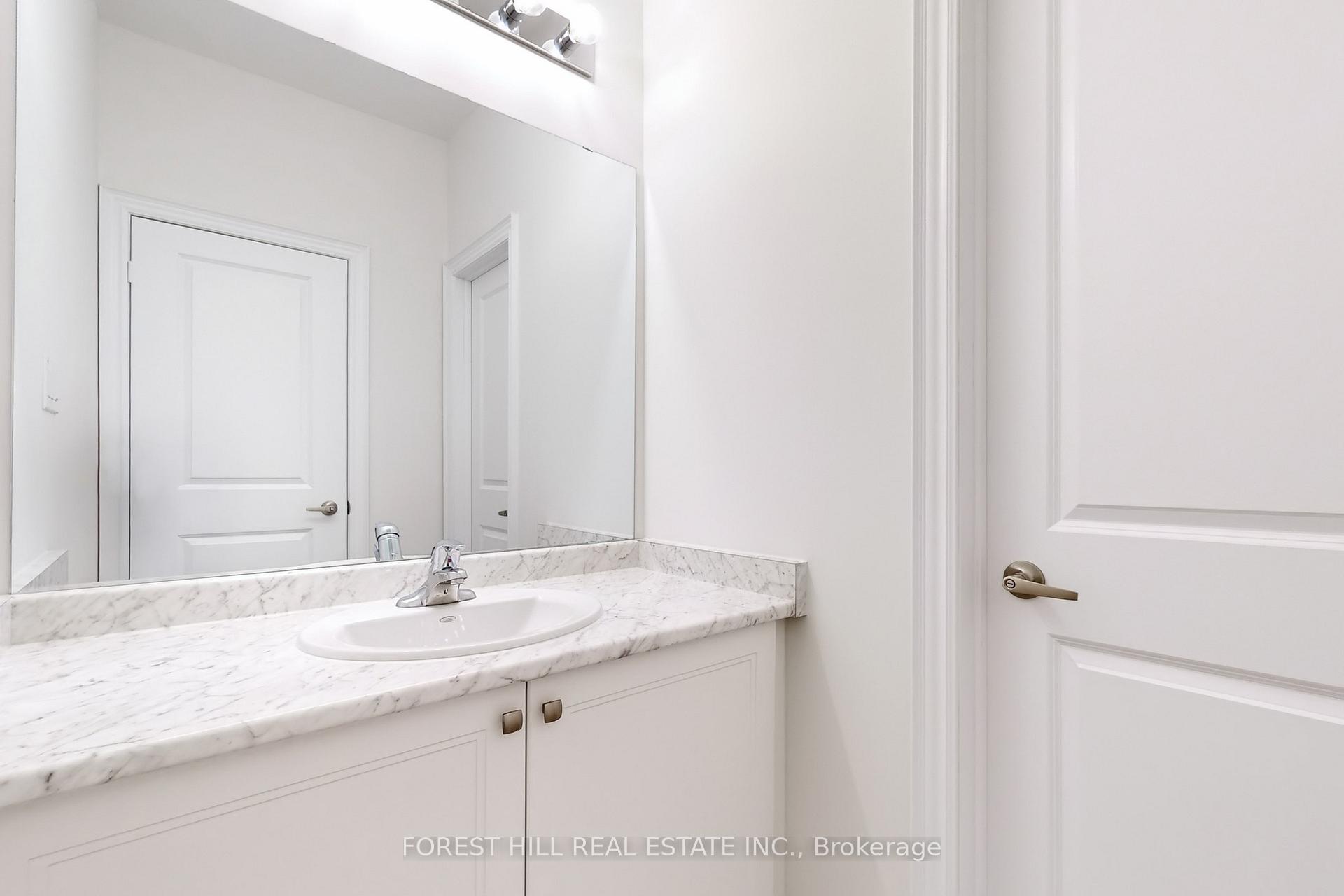Photo 25 of 48 Tennant Circle, Vaughan, Vellore Village — HOMEH
