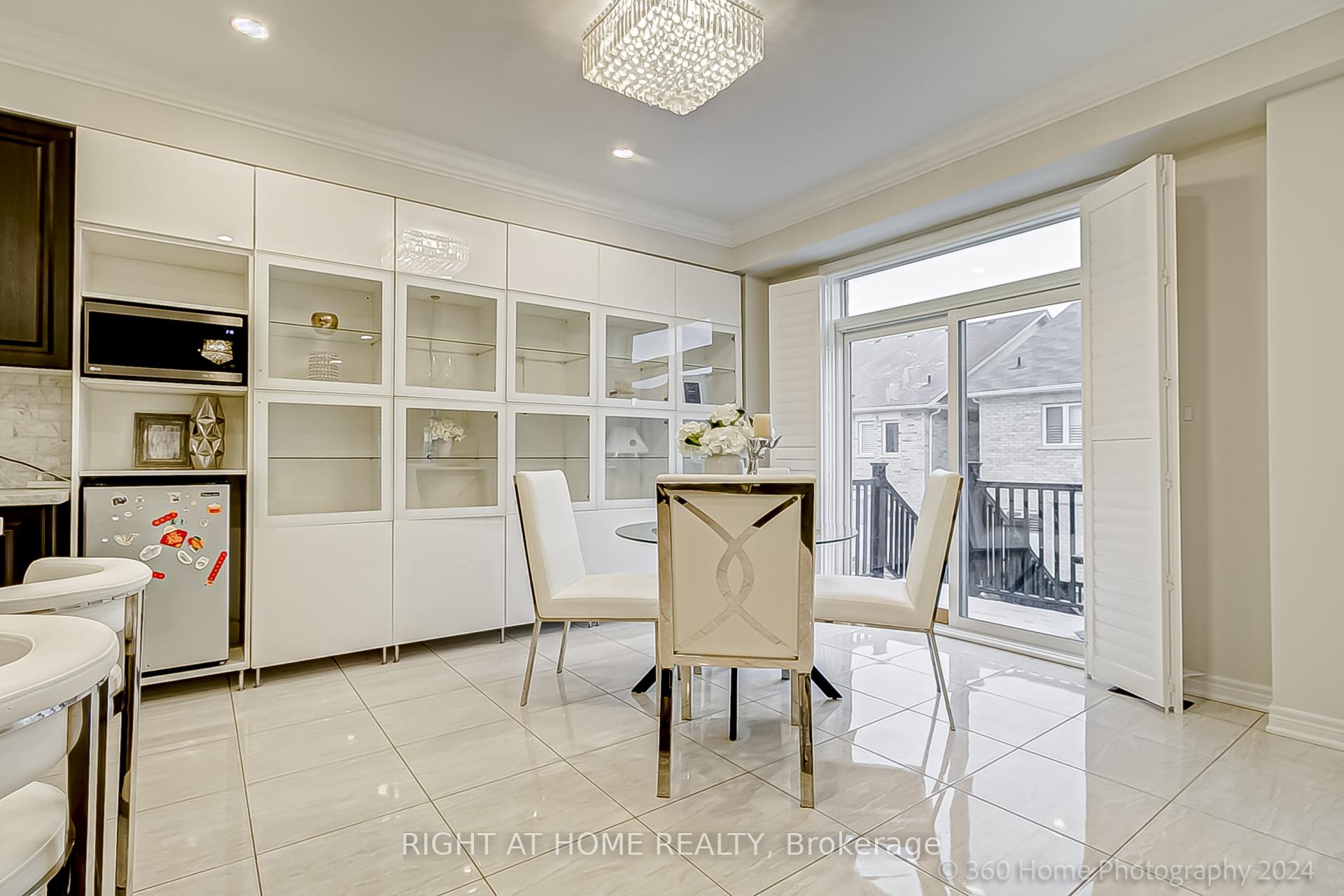 Photo 8 of 102 Wilfred Murison Avenue, Markham, Berczy — HOMEH