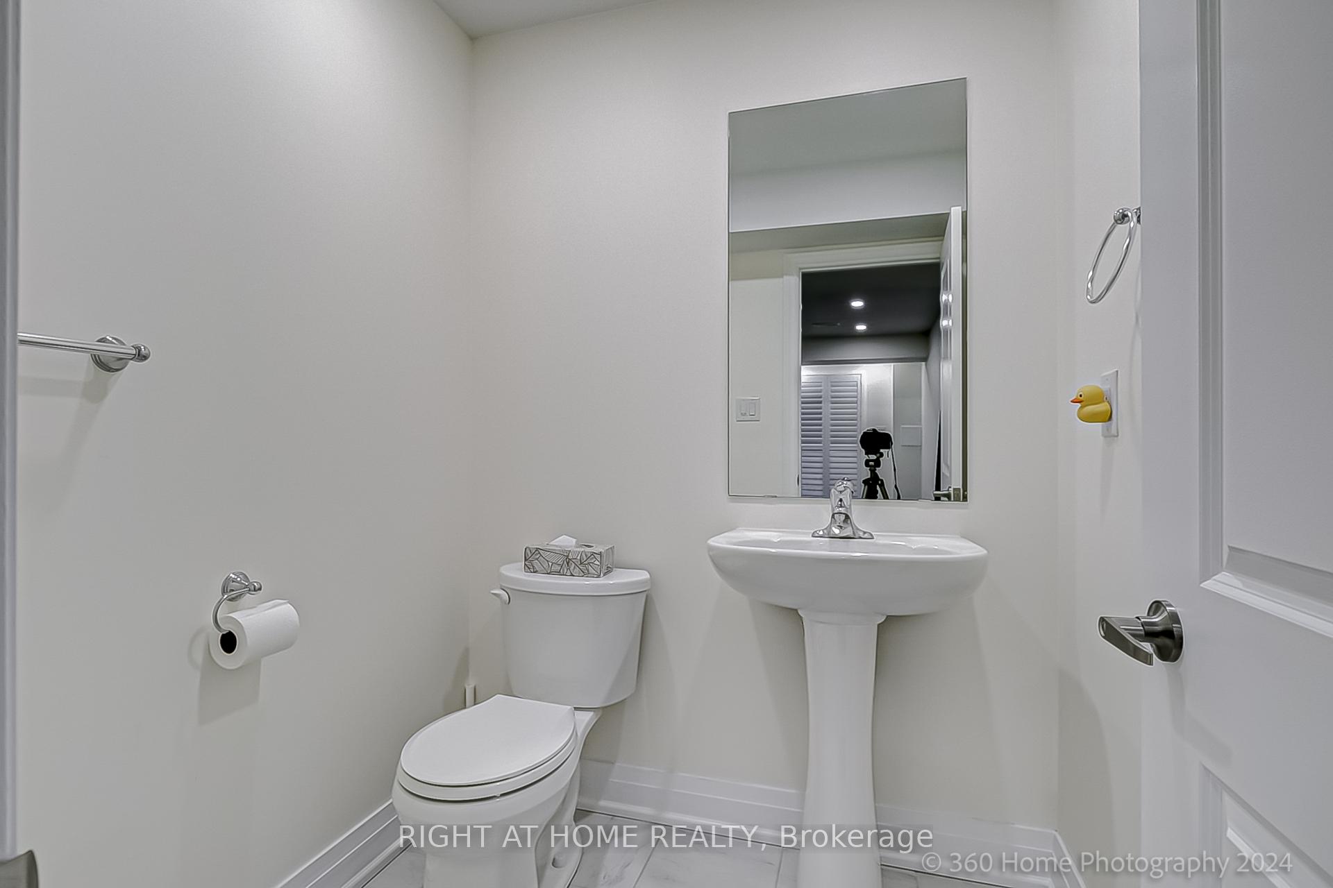 Photo 28 of 102 Wilfred Murison Avenue, Markham, Berczy — HOMEH