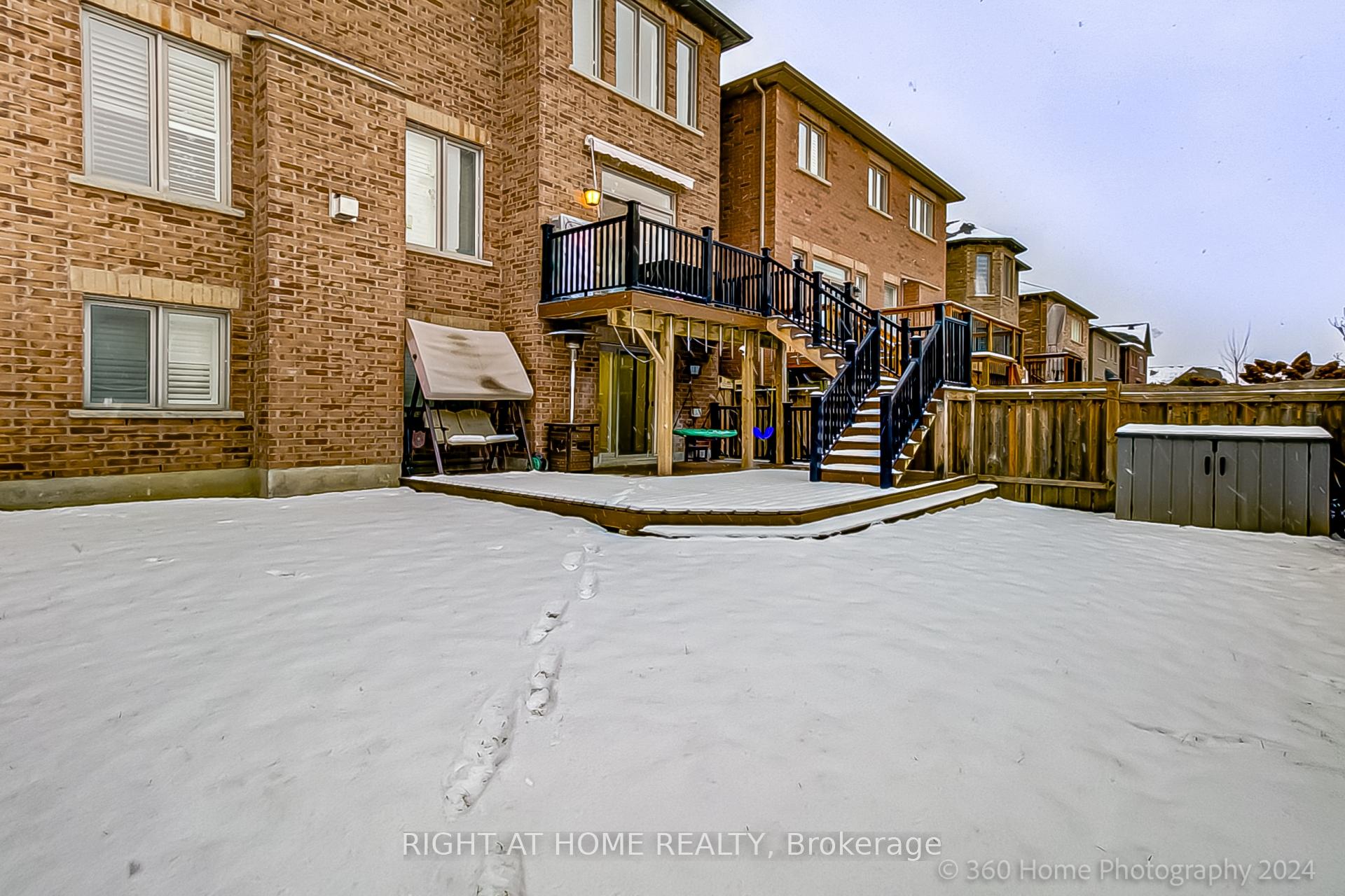 Photo 29 of 102 Wilfred Murison Avenue, Markham, Berczy — HOMEH