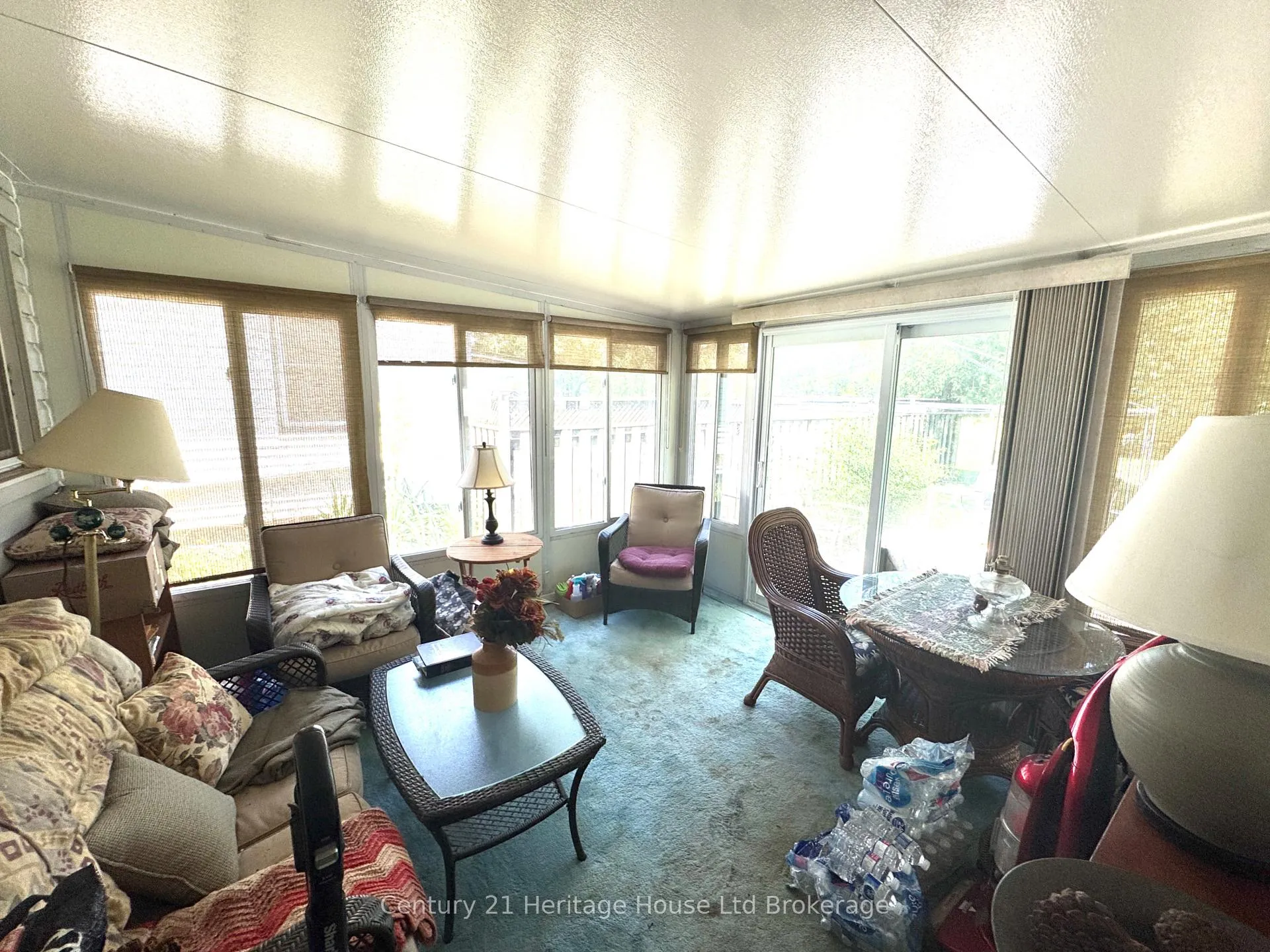 Photo 15 of 369 Riverside Drive, Welland, Broadway — HOMEH