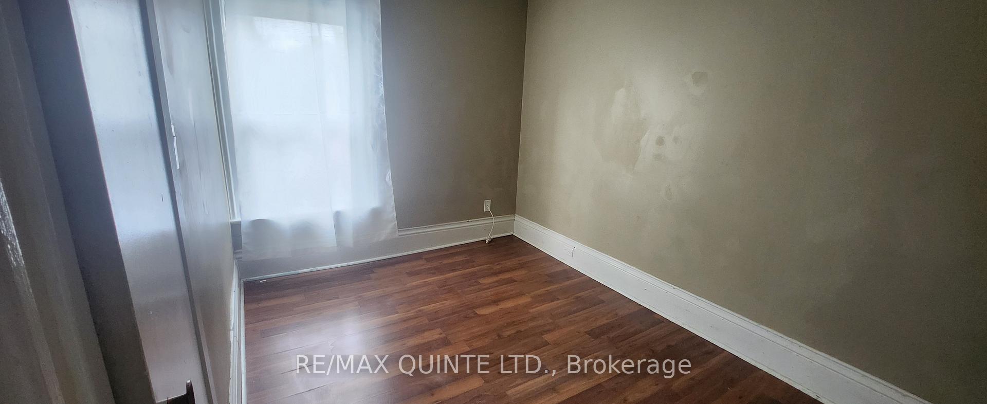 Photo 15 of 6 Brassey Street, Belleville, Belleville Ward — HOMEH