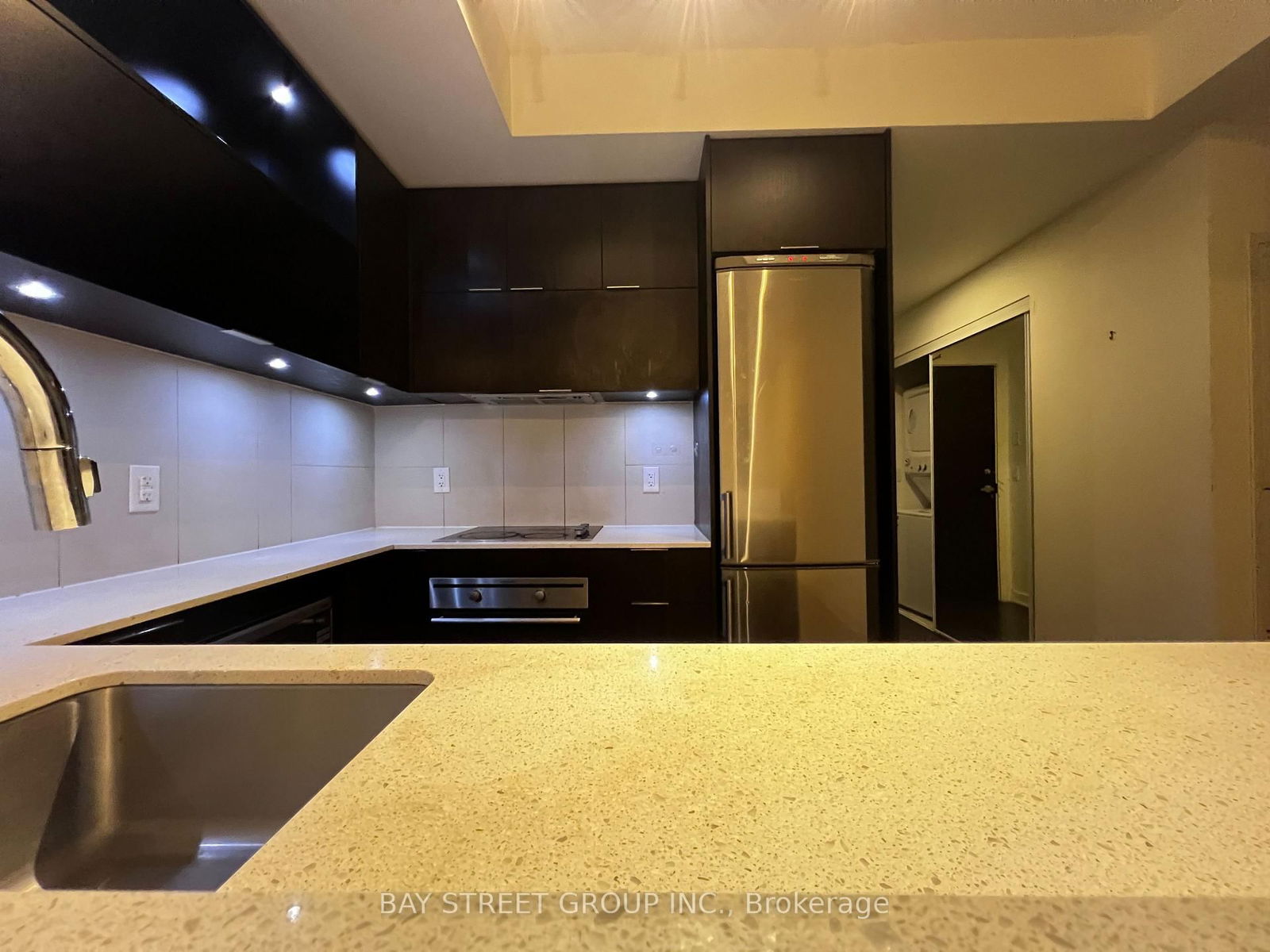 Photo 10 of Unit 803, 170 Sumach St, Toronto, Regent Park — HOMEH