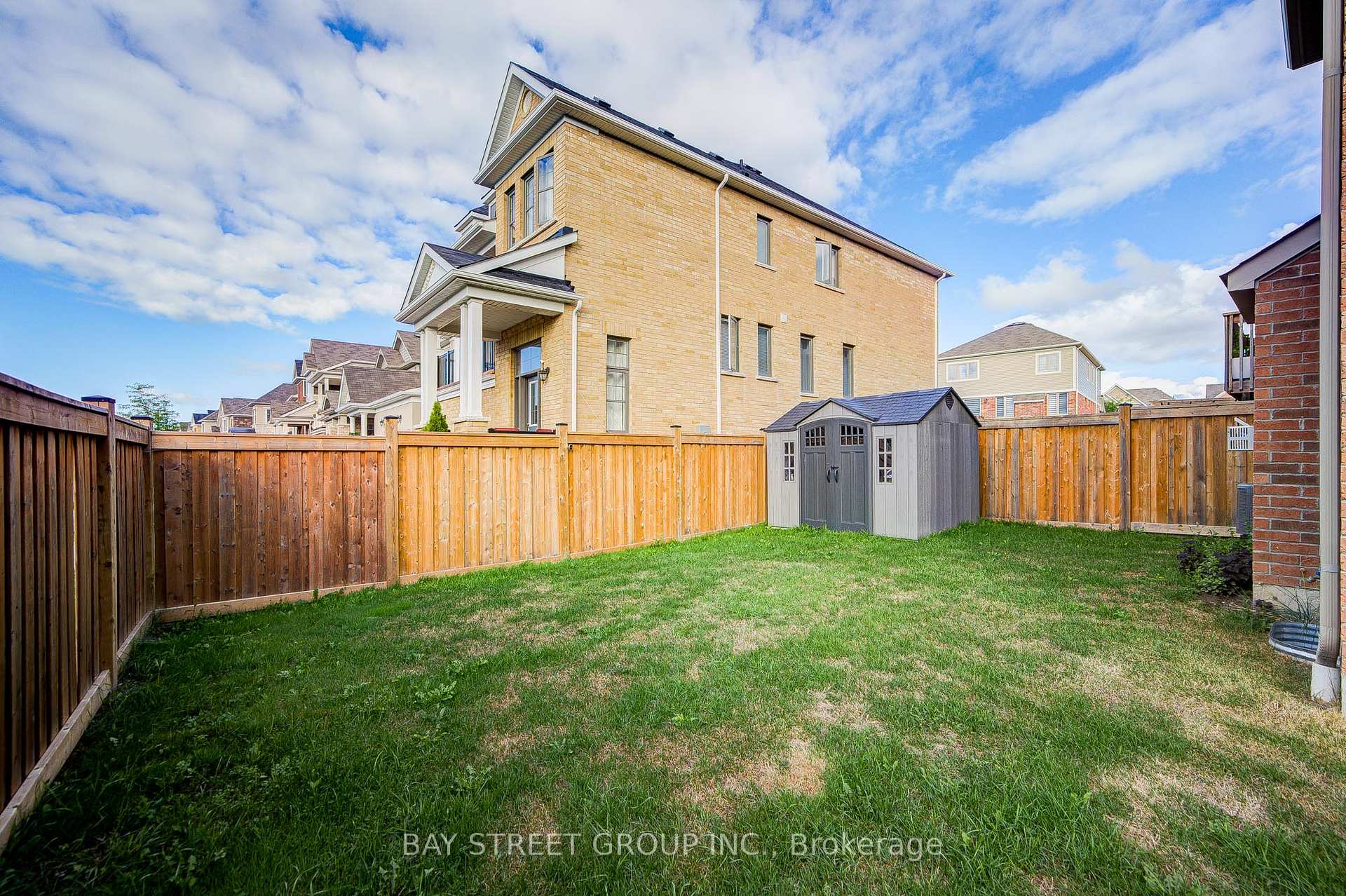 Photo 34 of 160 Westfield Drive, Whitby, Rural Whitby — HOMEH