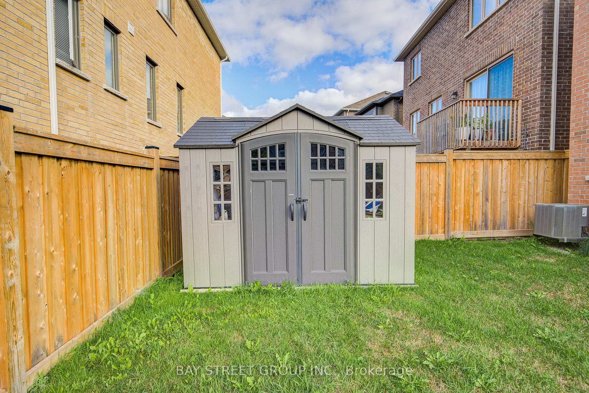 Photo 36 of 160 Westfield Drive, Whitby, Rural Whitby — HOMEH