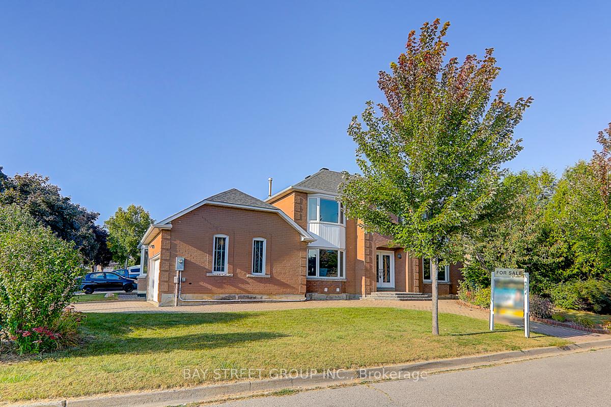 Photo 1 of 1 Dewberry Drive, Markham, Middlefield — HOMEH
