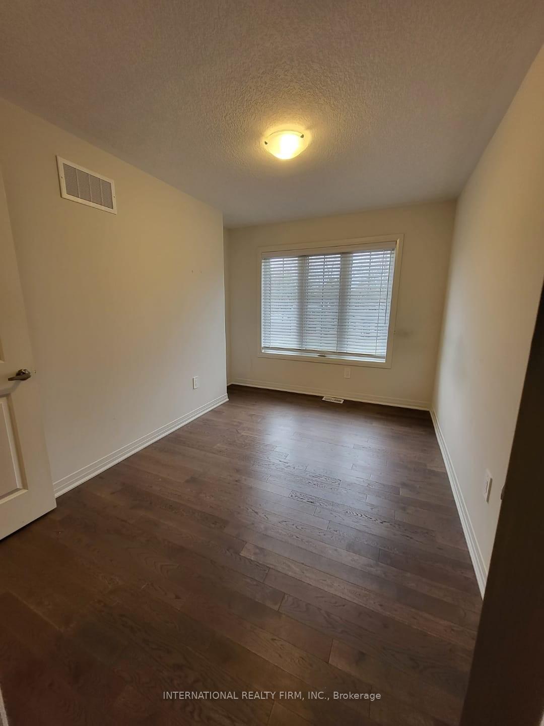 Photo 8 of 196 Middleton Street, Zorra, Thamesford — HOMEH