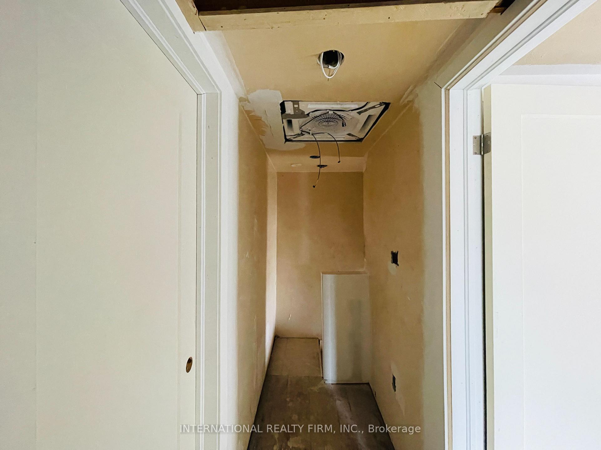Photo 11 of 171 King Street, Welland, Welland Downtown — HOMEH