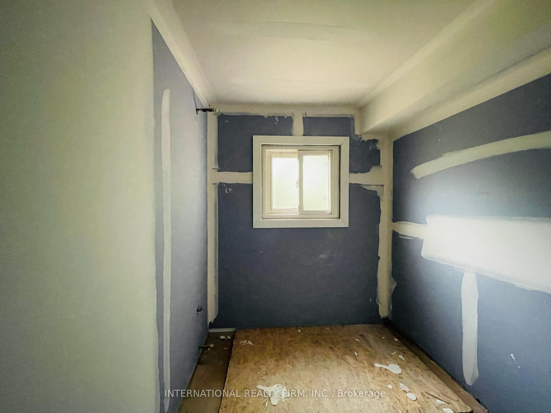 Photo 15 of 171 King Street, Welland, Welland Downtown — HOMEH