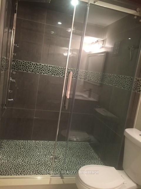 Photo 8 of 86 Magpie Crescent, Vaughan, Vellore Village — HOMEH