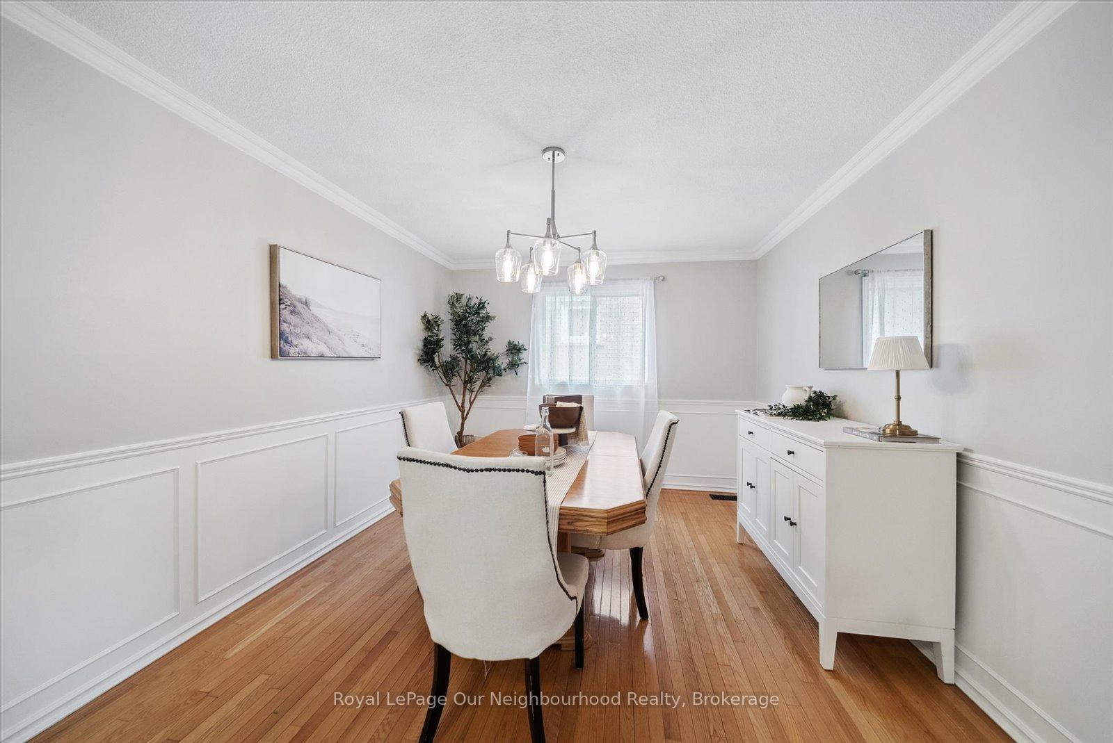 Photo 8 of 43 Ringwood Drive, Whitby, Rolling Acres — HOMEH
