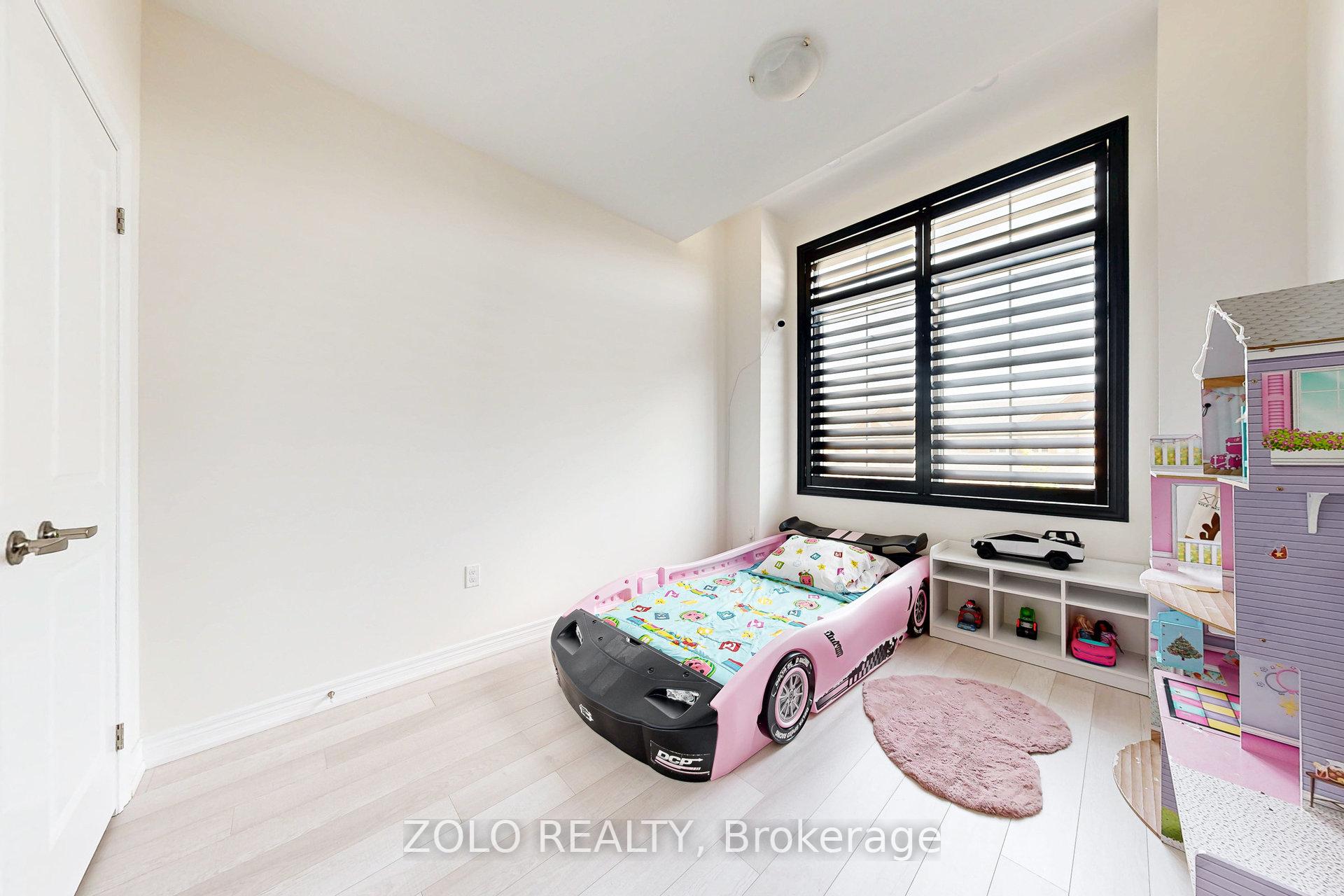 Photo 20 of 576 Barons Street, Vaughan, Kleinburg — HOMEH
