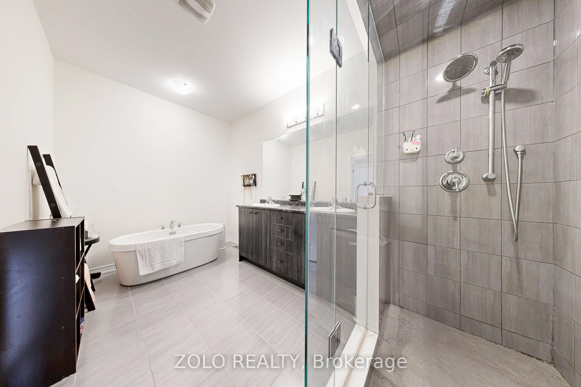 Photo 30 of 576 Barons Street, Vaughan, Kleinburg — HOMEH