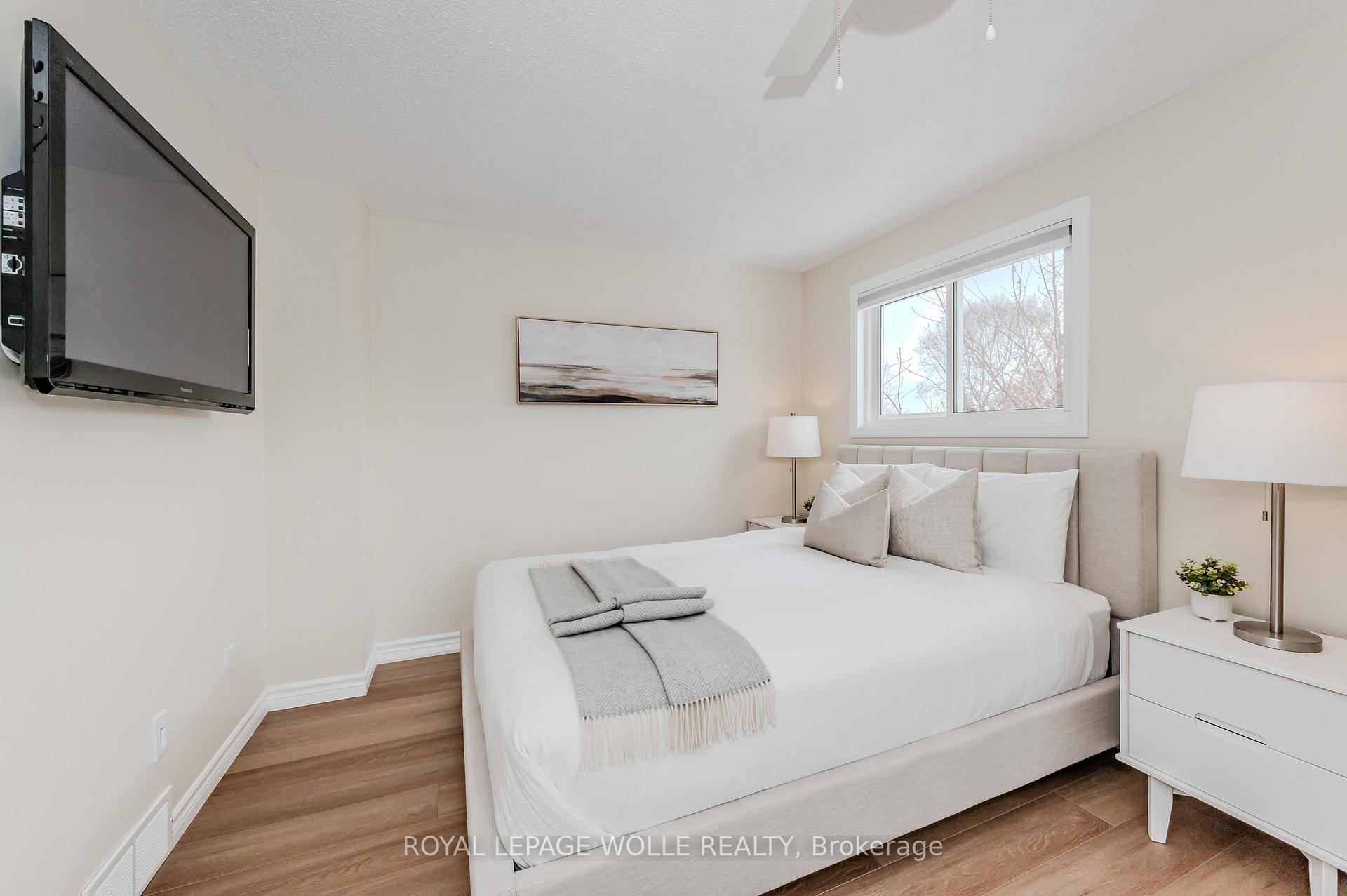 Photo 16 of 136 Cornerbrook Crescent, Waterloo — HOMEH