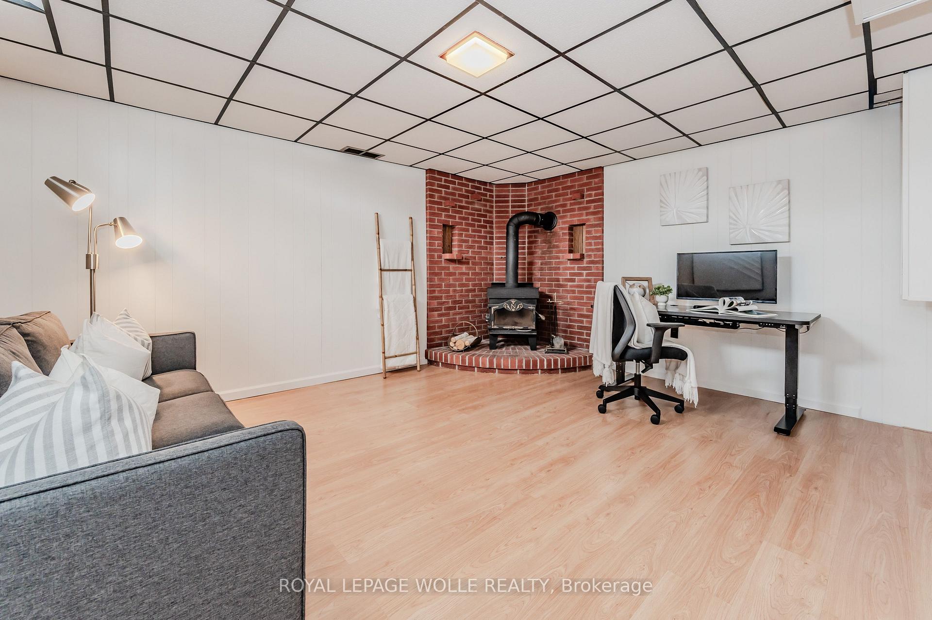 Photo 26 of 136 Cornerbrook Crescent, Waterloo — HOMEH