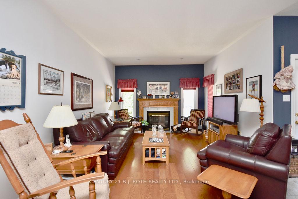 Photo 23 of 263 Dock Road, Barrie, South Shore — HOMEH