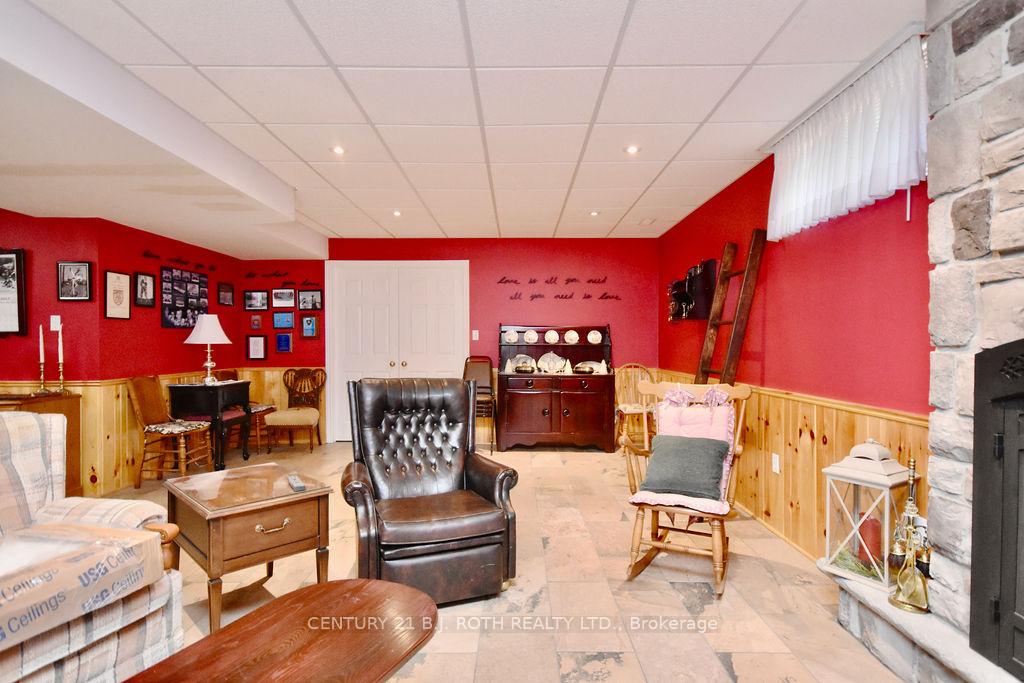 Photo 19 of 263 Dock Road, Barrie, South Shore — HOMEH