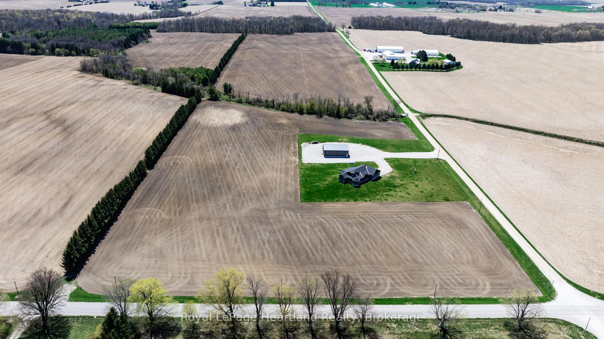 Photo 4 of 2985 Road 181, West Perth, Hibbert — HOMEH