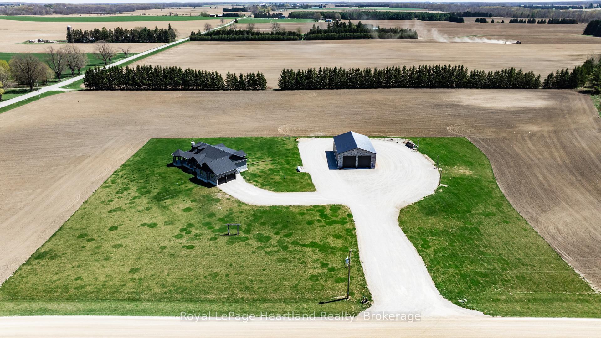 Photo 5 of 2985 Road 181, West Perth, Hibbert — HOMEH