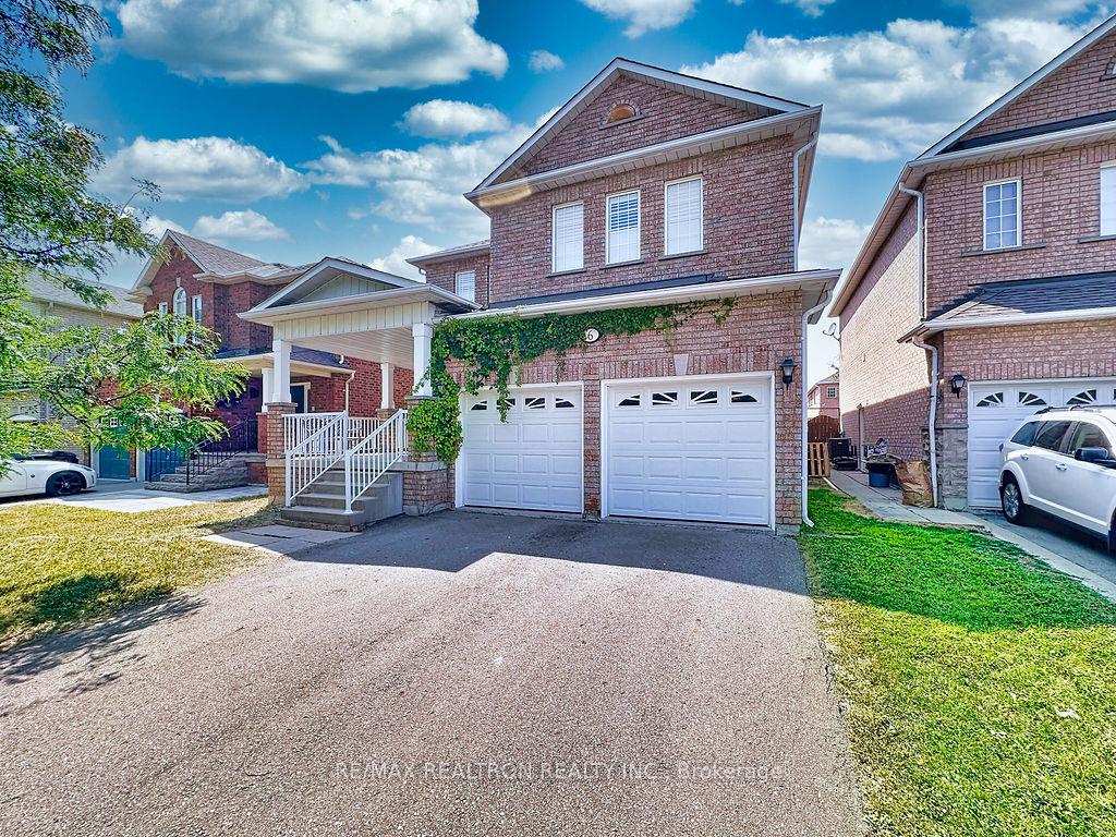 Photo 3 of 6 Belwood Boulevard, Vaughan, Patterson — HOMEH