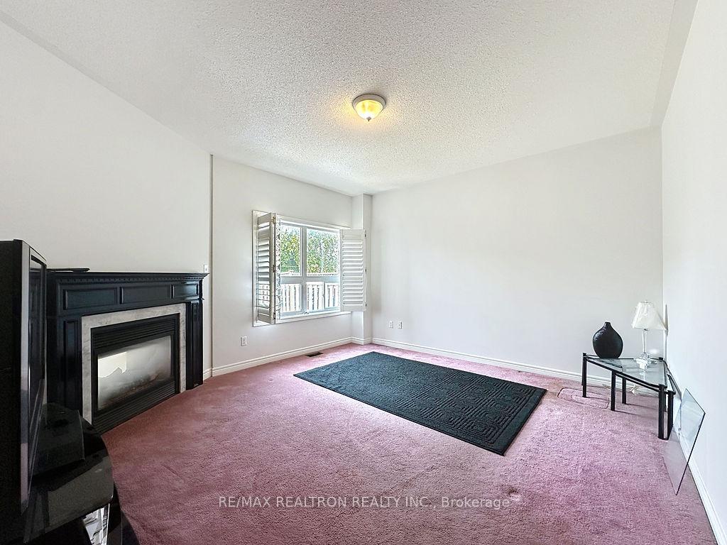Photo 21 of 6 Belwood Boulevard, Vaughan, Patterson — HOMEH