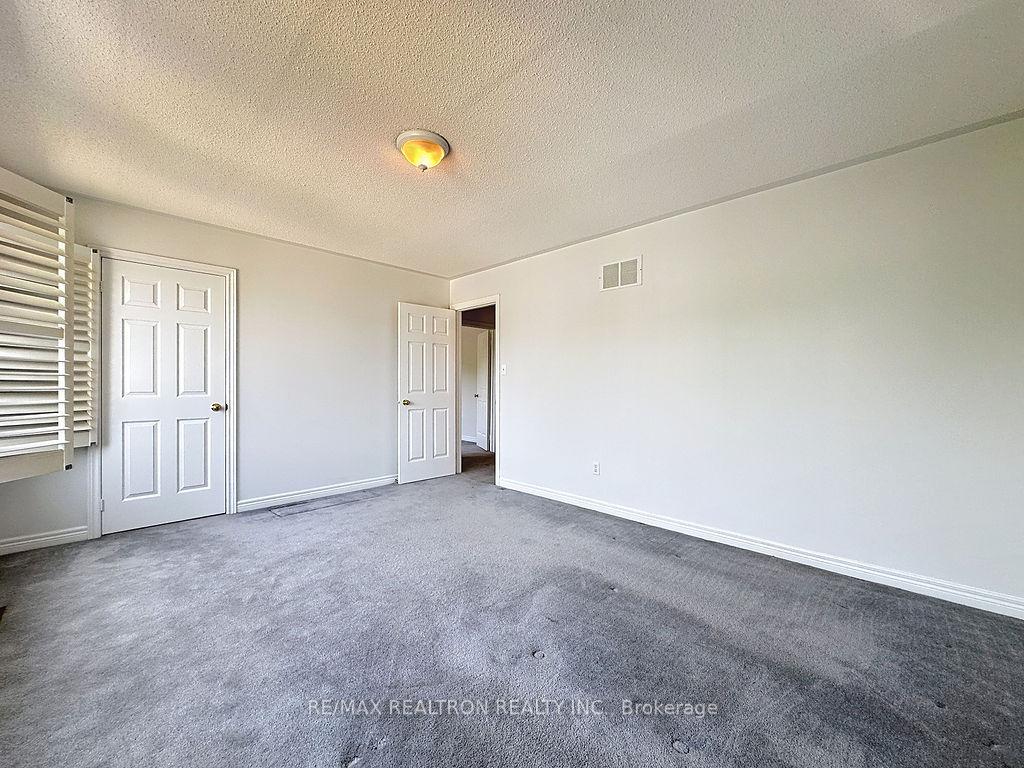 Photo 29 of 6 Belwood Boulevard, Vaughan, Patterson — HOMEH
