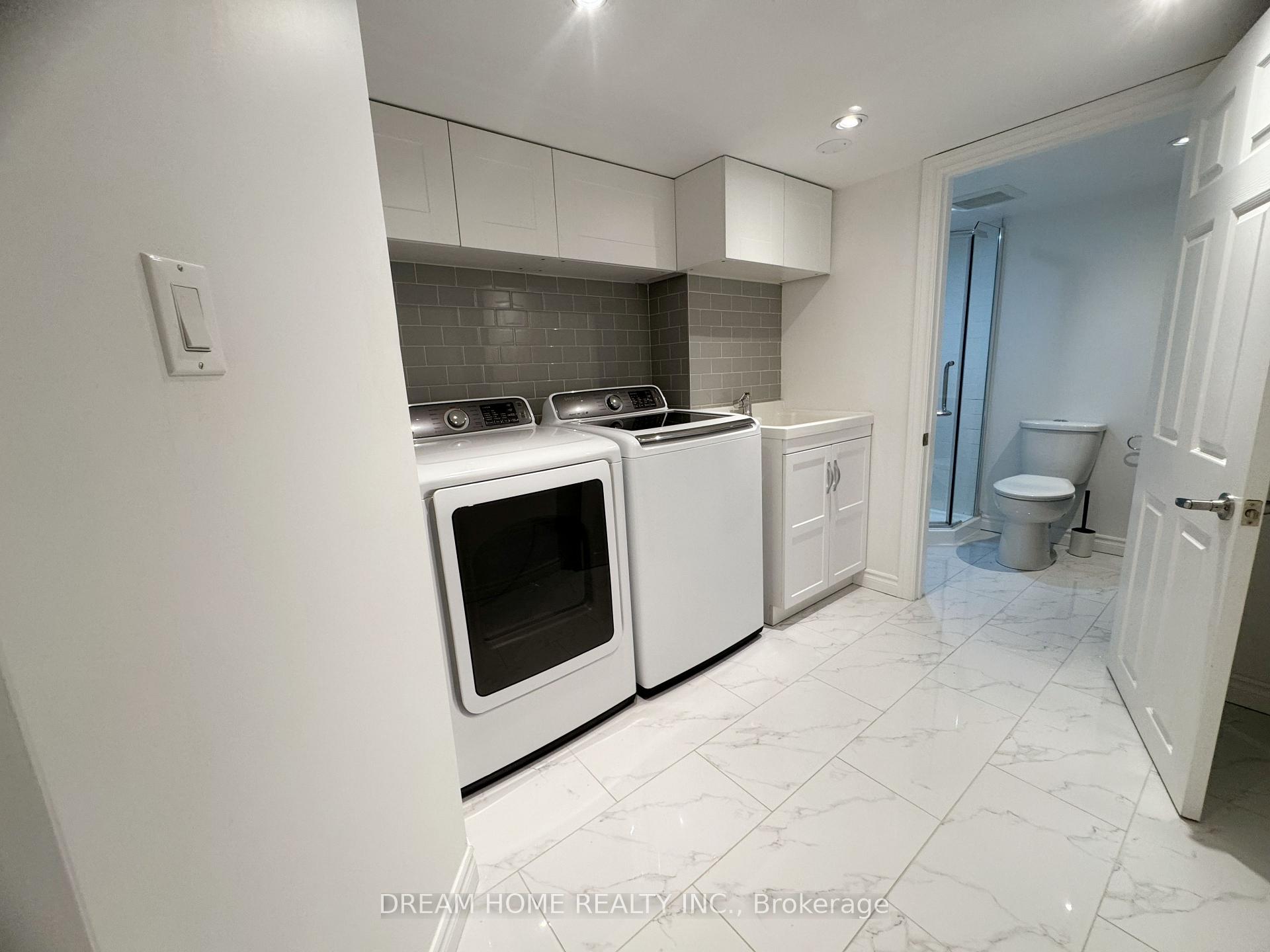 Photo 19 of 110 Autumn Hill Boulevard, Vaughan, Patterson — HOMEH