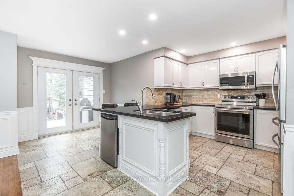 Photo 9 of 158 Fernbrook Drive, Wasaga Beach — HOMEH