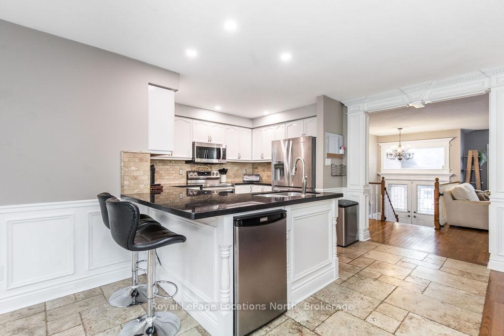 Photo 12 of 158 Fernbrook Drive, Wasaga Beach — HOMEH