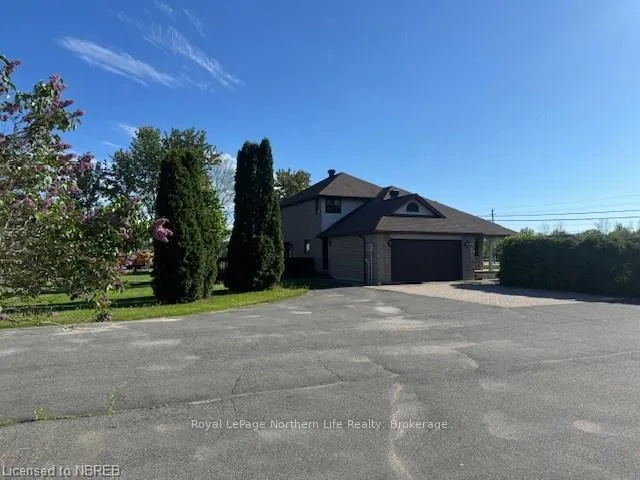 Photo 10 of 590 Dutrisac Road, West Nipissing, Sturgeon Falls — HOMEH