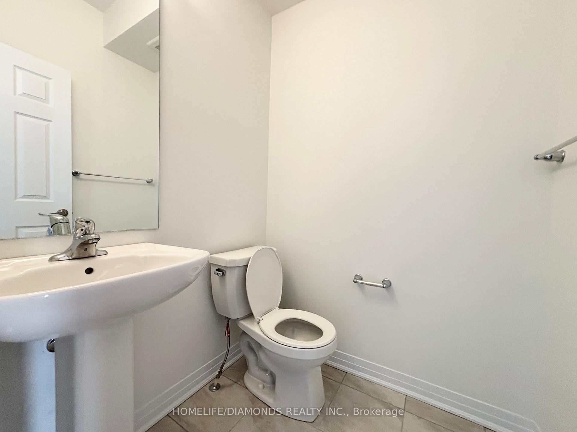 Photo 12 of 92 Varsity Drive, Welland, Dain City — HOMEH