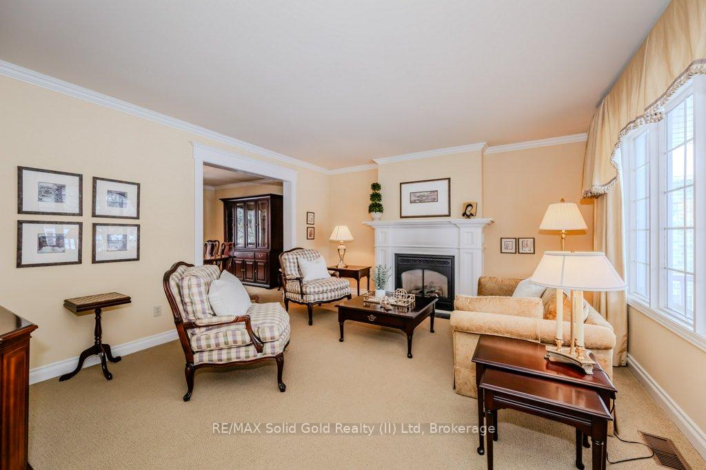Photo 8 of 457 Brynhurst Boulevard, Waterloo — HOMEH