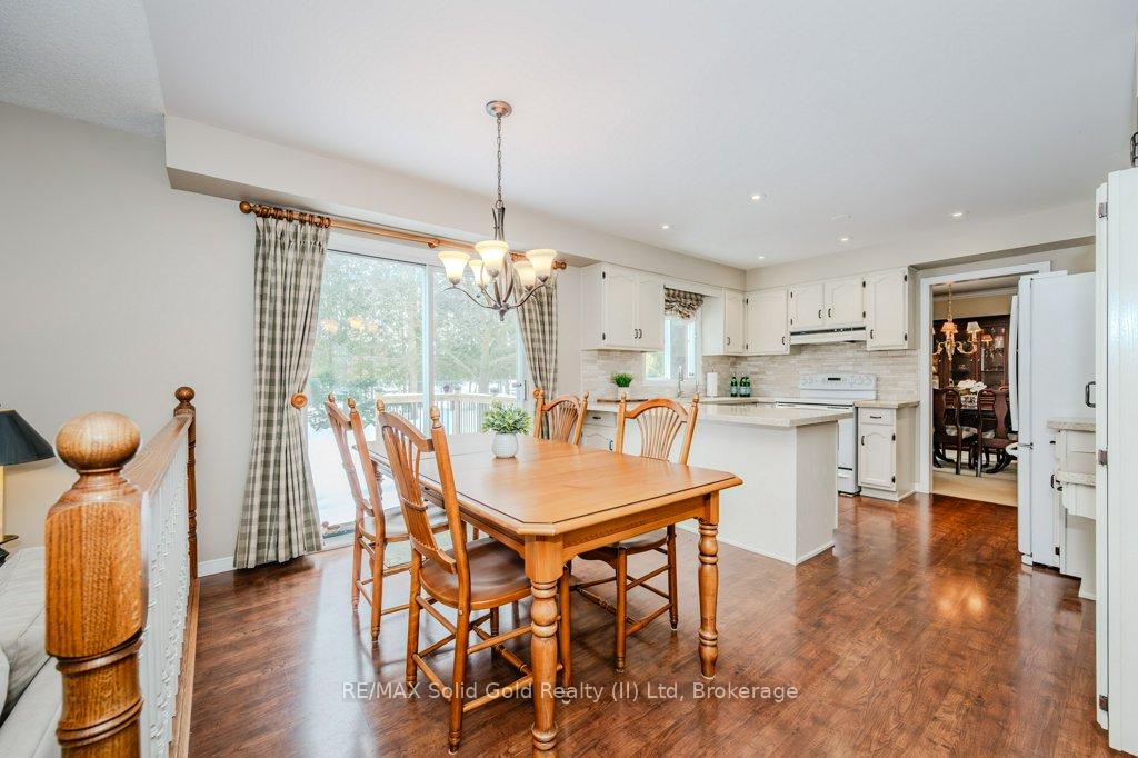 Photo 17 of 457 Brynhurst Boulevard, Waterloo — HOMEH