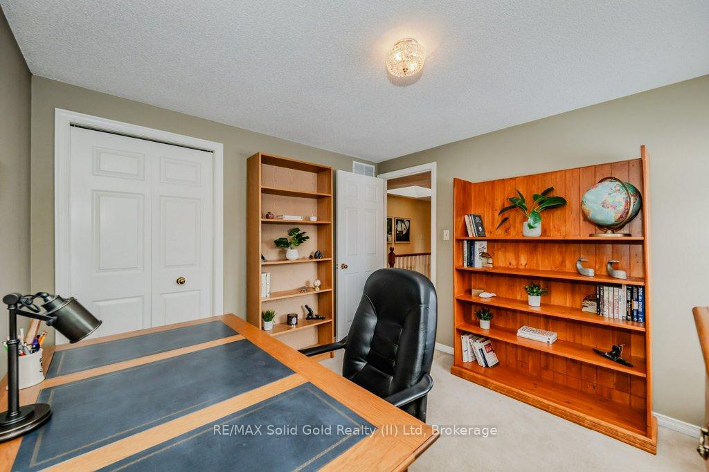 Photo 32 of 457 Brynhurst Boulevard, Waterloo — HOMEH